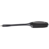 Schwarzes, ovales Konferenzgerät mit USB-Anschluss für kabellose Präsentationen.